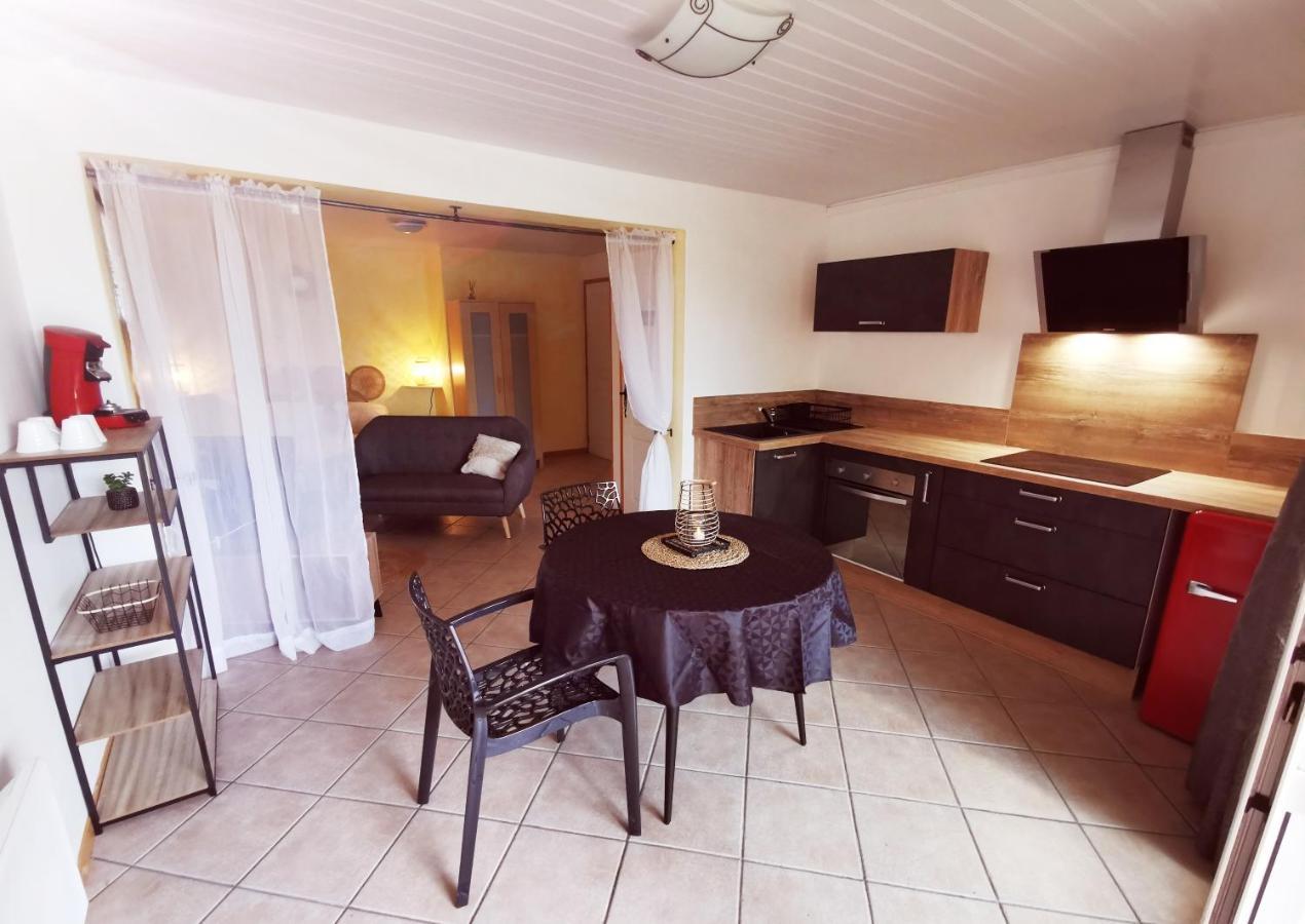 Gites Sud Ardeche Lou Quieou Uzer  Exteriör bild